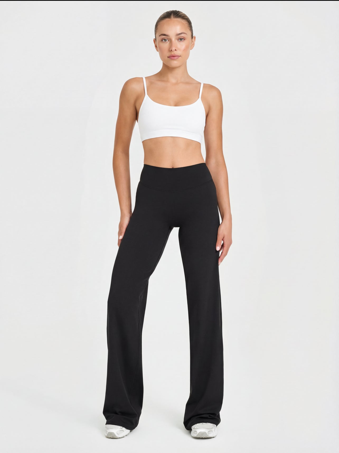 Uttal Straight Wide-Leggings - Black