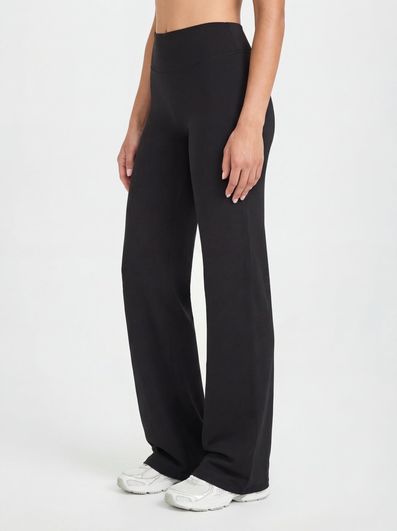 Uttal Straight Wide-Leggings - Black