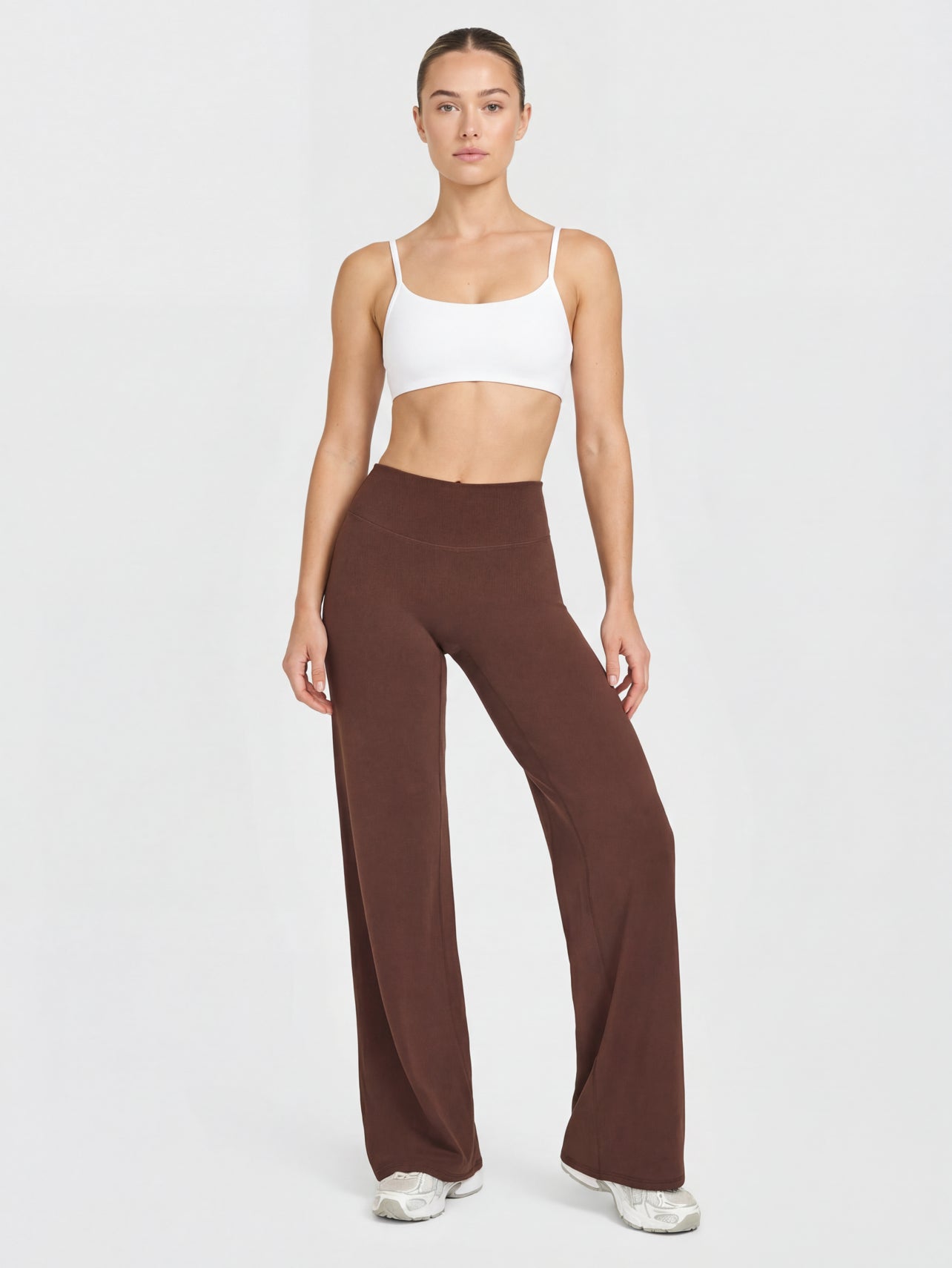 Uttal Straight Wide-Leggings - Brown