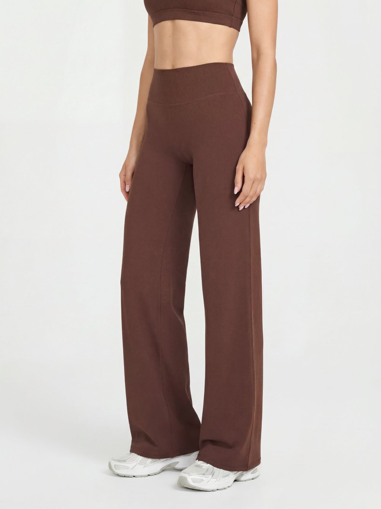 Uttal Straight Wide-Leggings - Brown