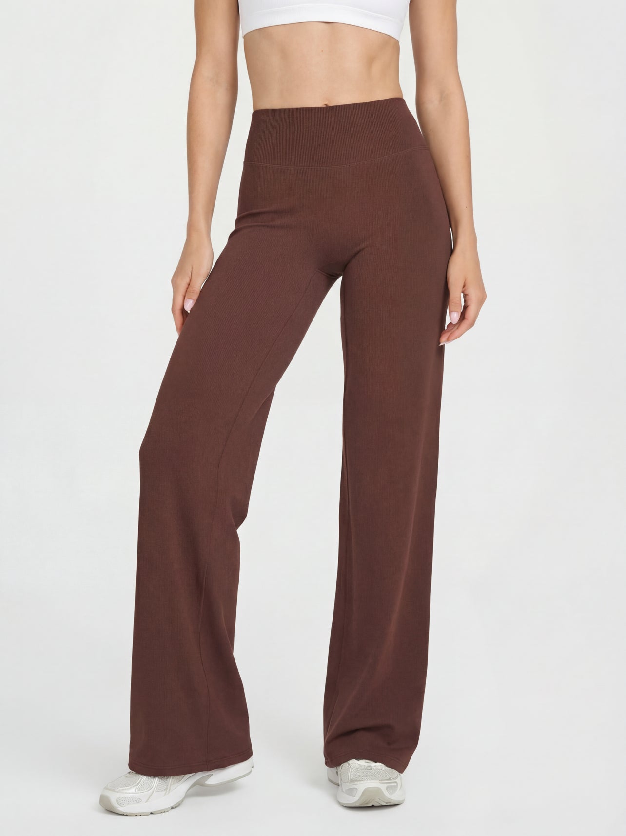 Uttal Straight Wide-Leggings - Brown
