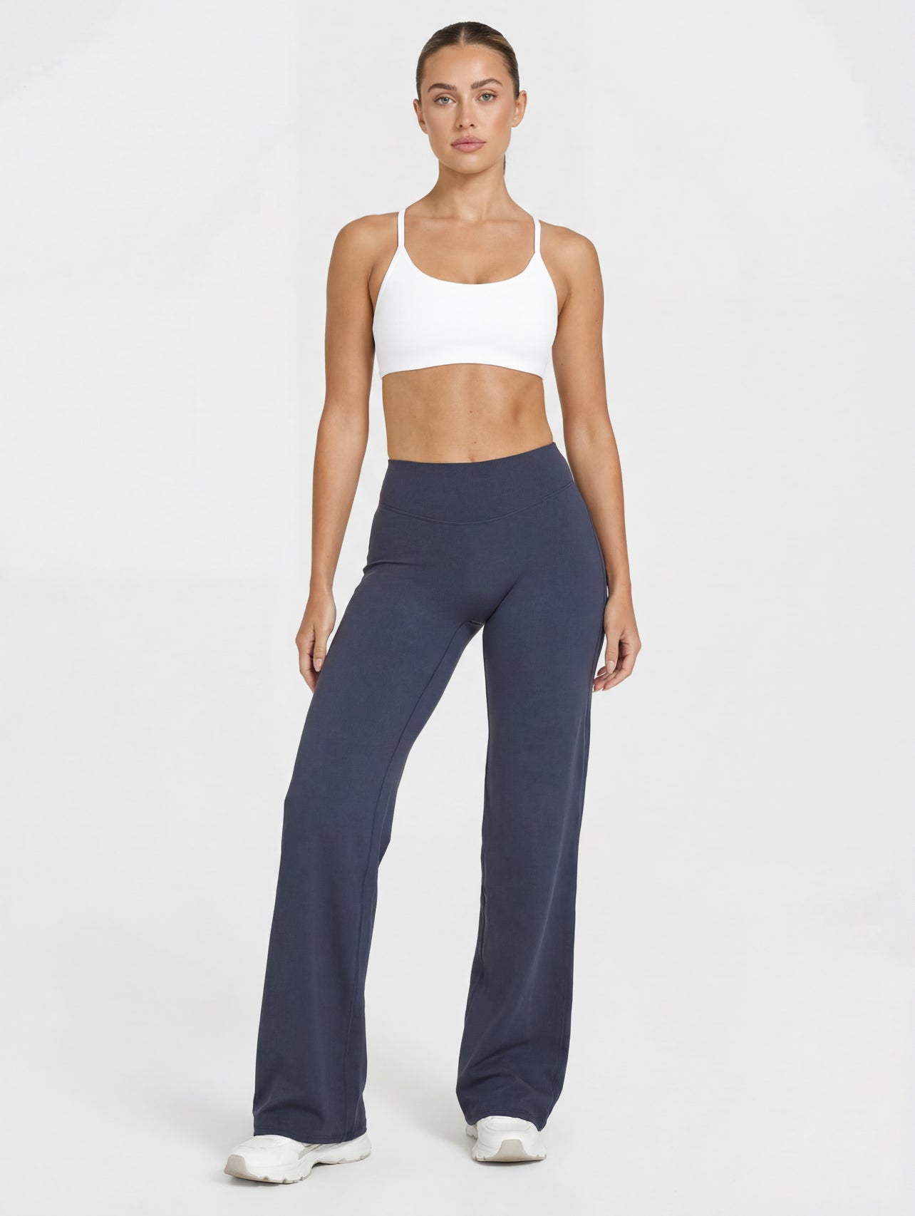 Uttal Straight Wide-Leggings - Navy